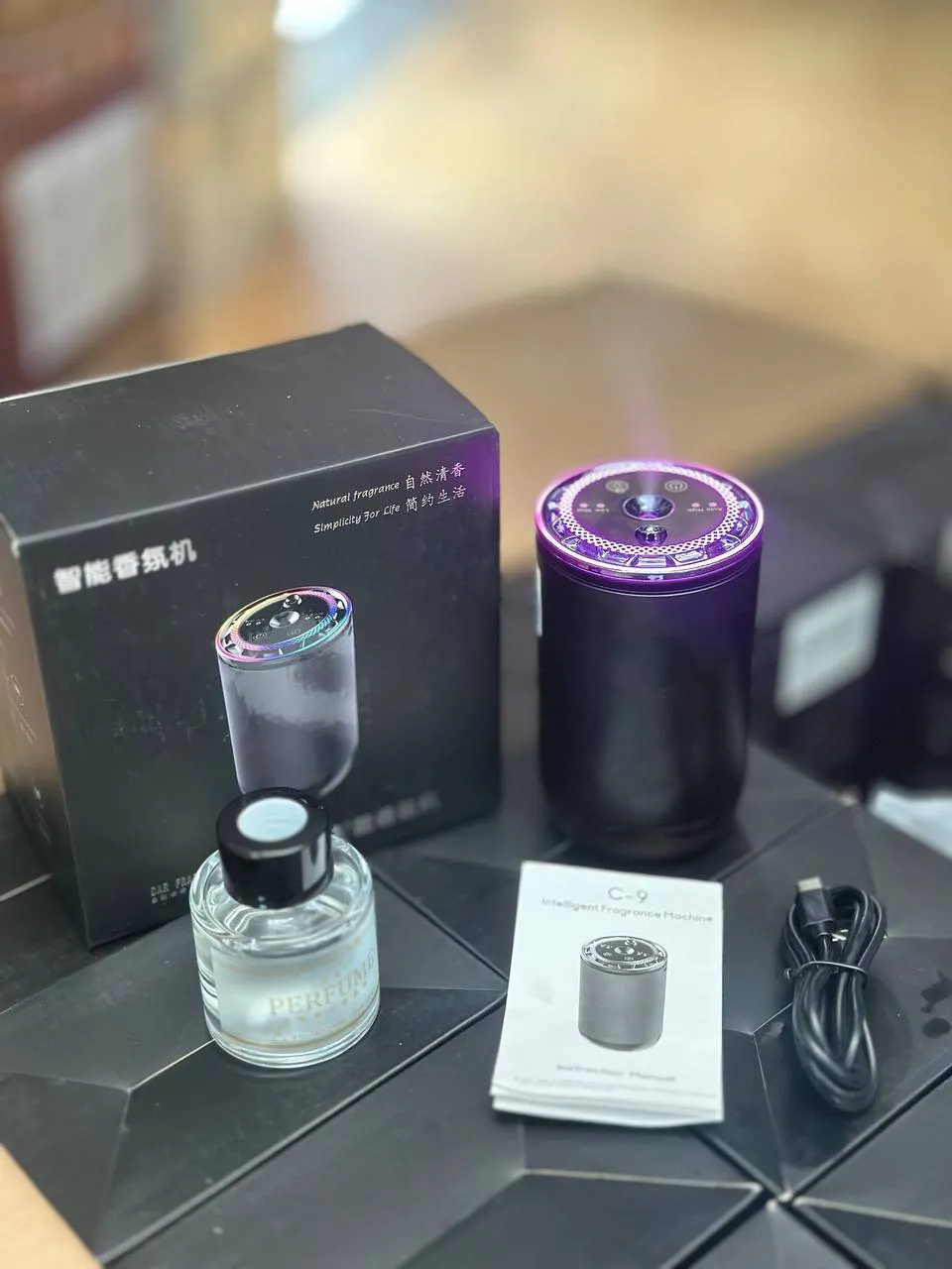 Автомобильный ароматизатор воздуха C-9 Intelligent Fragrance