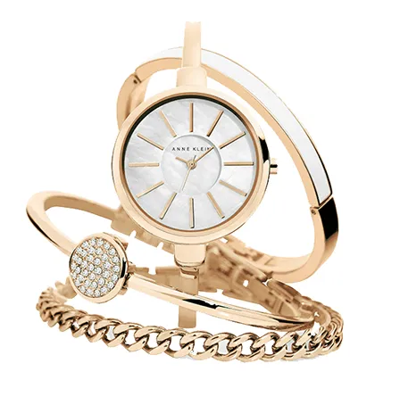 Женские часы Anne Klein с тремя браслетами